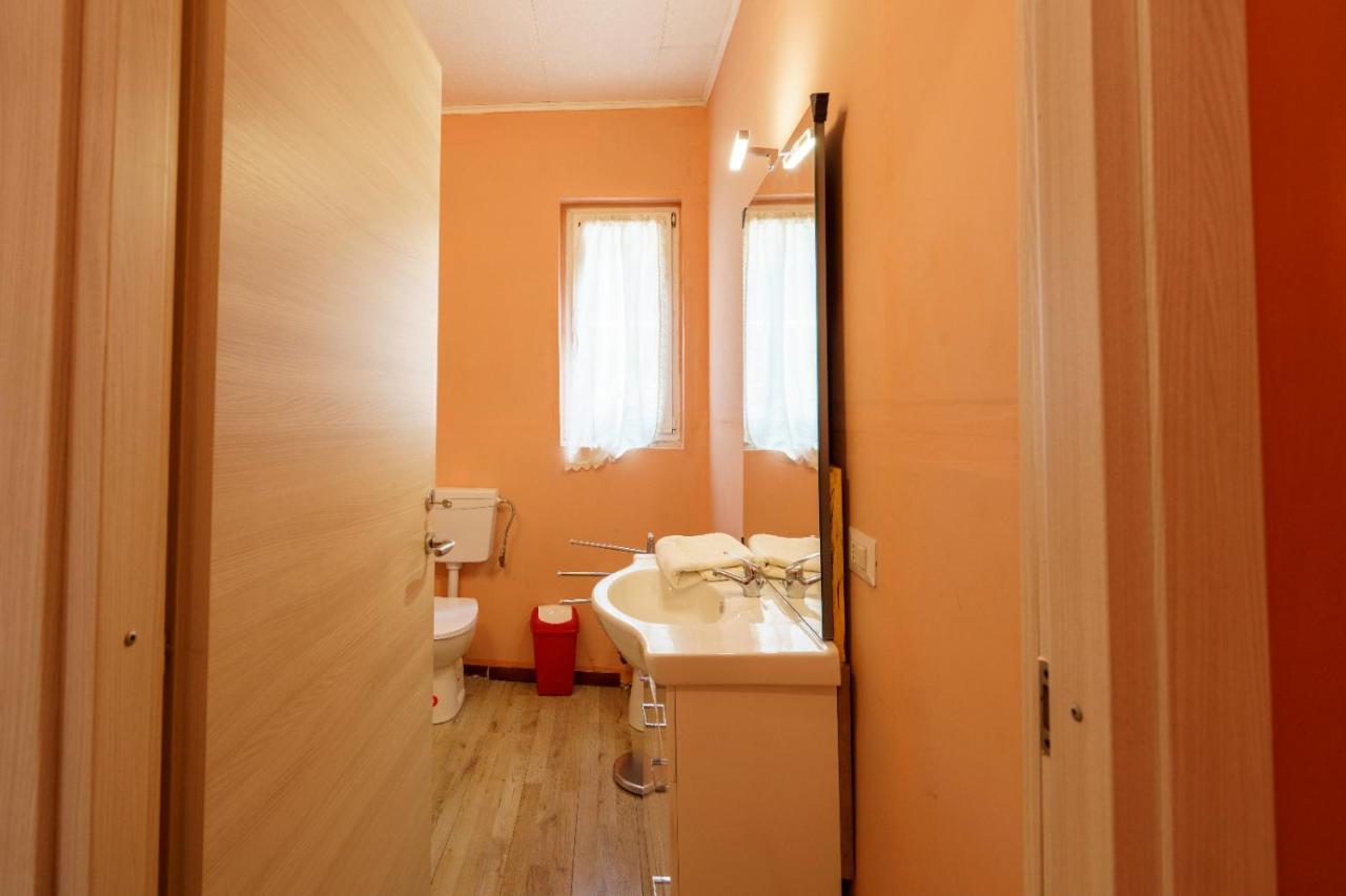 The Orange Housing In Como Exterior foto